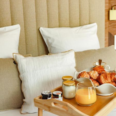 Malves-en-Minervois Les Gites De Laure - L'Eden Romantique, Chambres Hotes, Spa Prive, Couloir De Nage, Adults Only מראה חיצוני תמונה